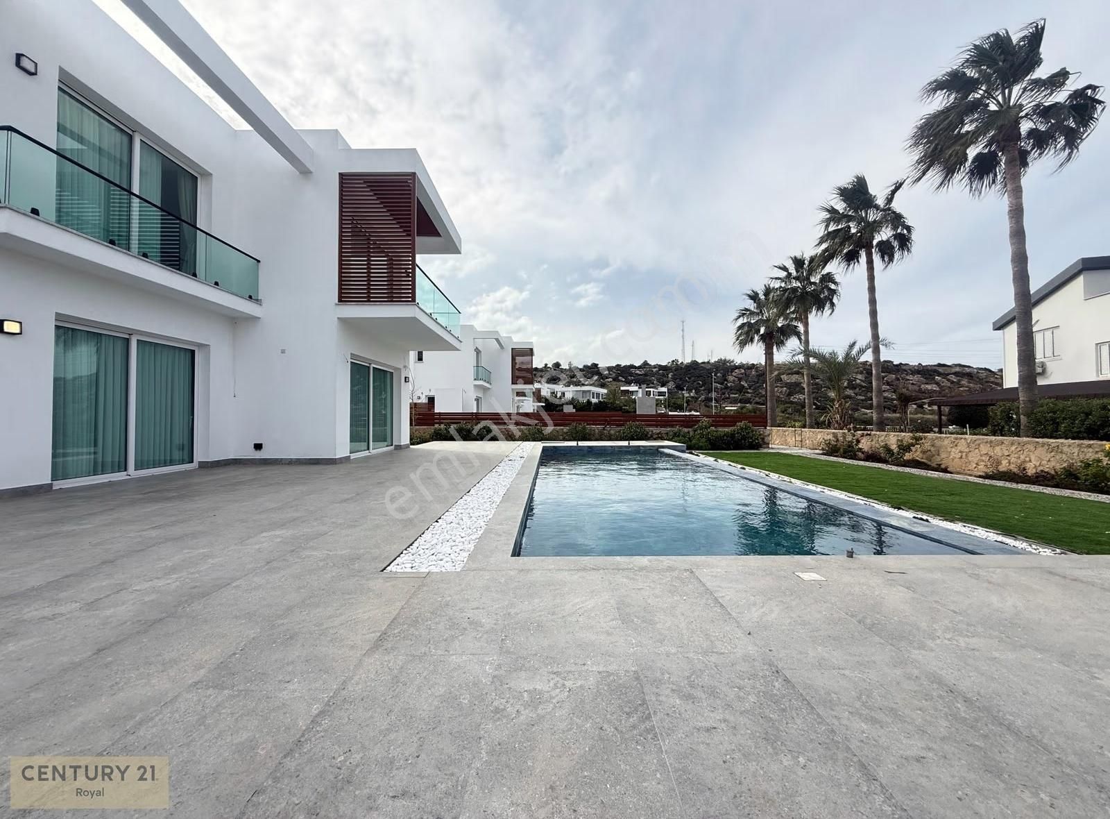 Kktc Esentepe Çatalköy Alagadi Sıfır Ful Eşyalı Havuzlu Villa - Görsel 23