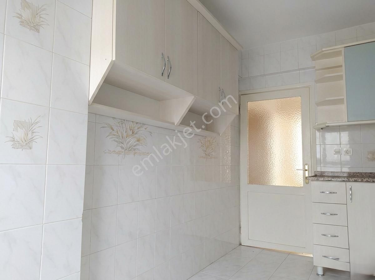 Küçükköy Fevzi Çakmak’ta Merkezi Konumlu Çift Cephe , Kiralık 2+1 - Görsel 14