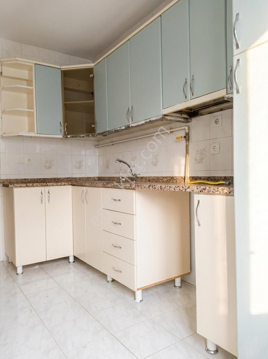 Küçükköy Fevzi Çakmak’ta Merkezi Konumlu Çift Cephe , Kiralık 2+1 - Görsel 13