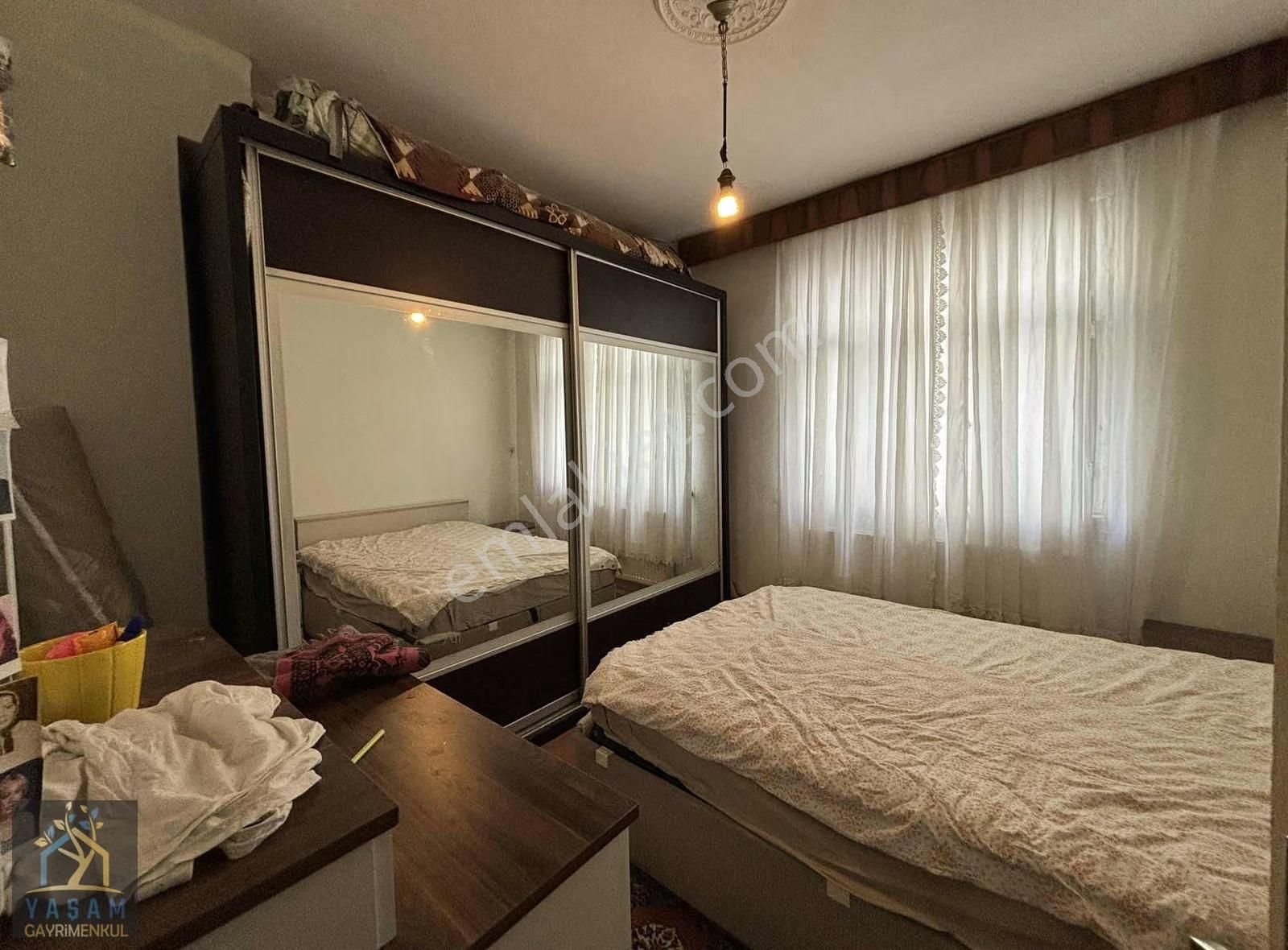 Yaşam Dan Nene Hatun Mah Satılık 3 Kat 3+1 Daire Metroya Yakın - Görsel 5