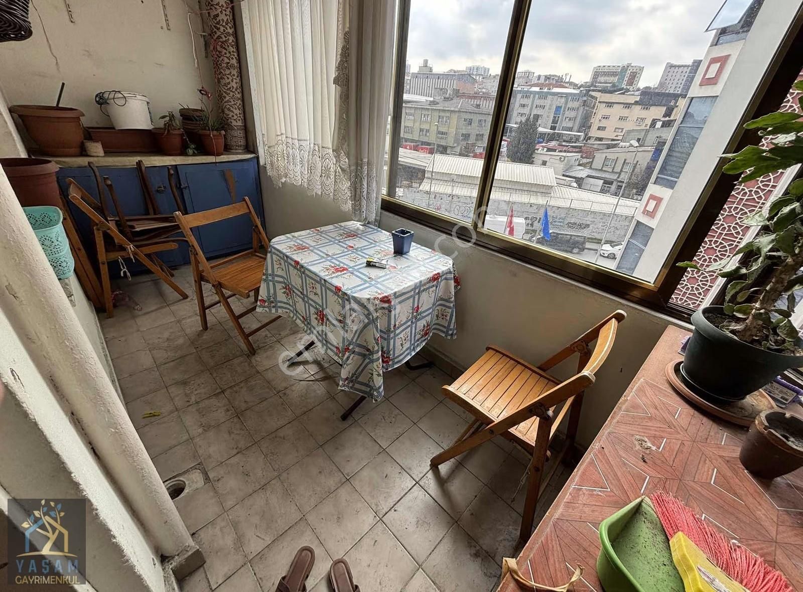 Yaşam Dan Nene Hatun Mah Satılık 3 Kat 3+1 Daire Metroya Yakın - Görsel 24