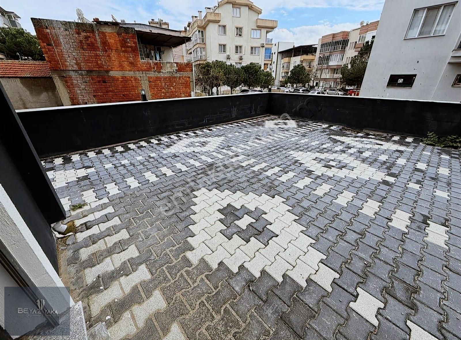 Beyazyaka'dan Maltepe Mahallesinde 1+1 Kiralık Daire