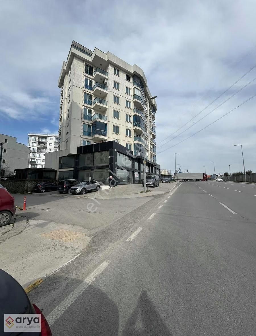 Kurtköy Ana Cadde Üzeri 600 M2 Kiralık Mağaza Dükkan