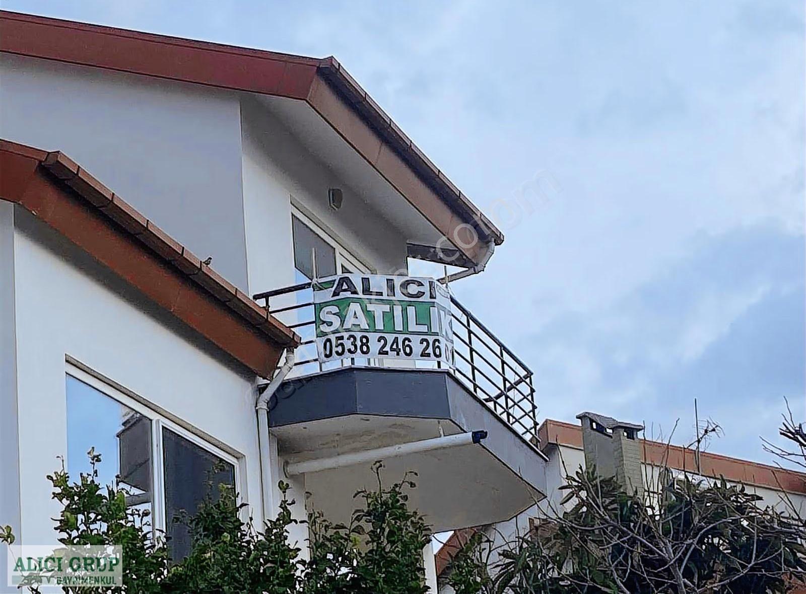 Menekşe'de Muhteşem Gölmanzaralı Site İçinde Doğalgazlı - Görsel 30