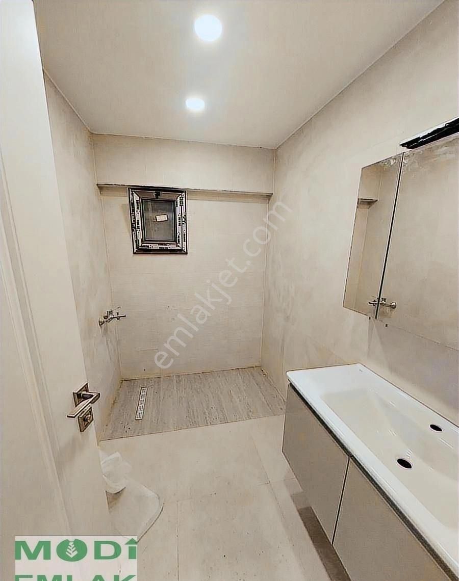 Üsküdar 130m2 Müstakil Bahçeli Satılık 2+1 Sıfır Düz Giriş - Görsel 7