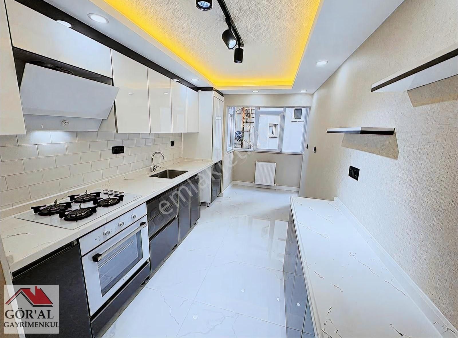 Göral'dan;sokullu Cd. K.garaj Sıfır Lux 3+1+2 Bny Bağımsız Geniş