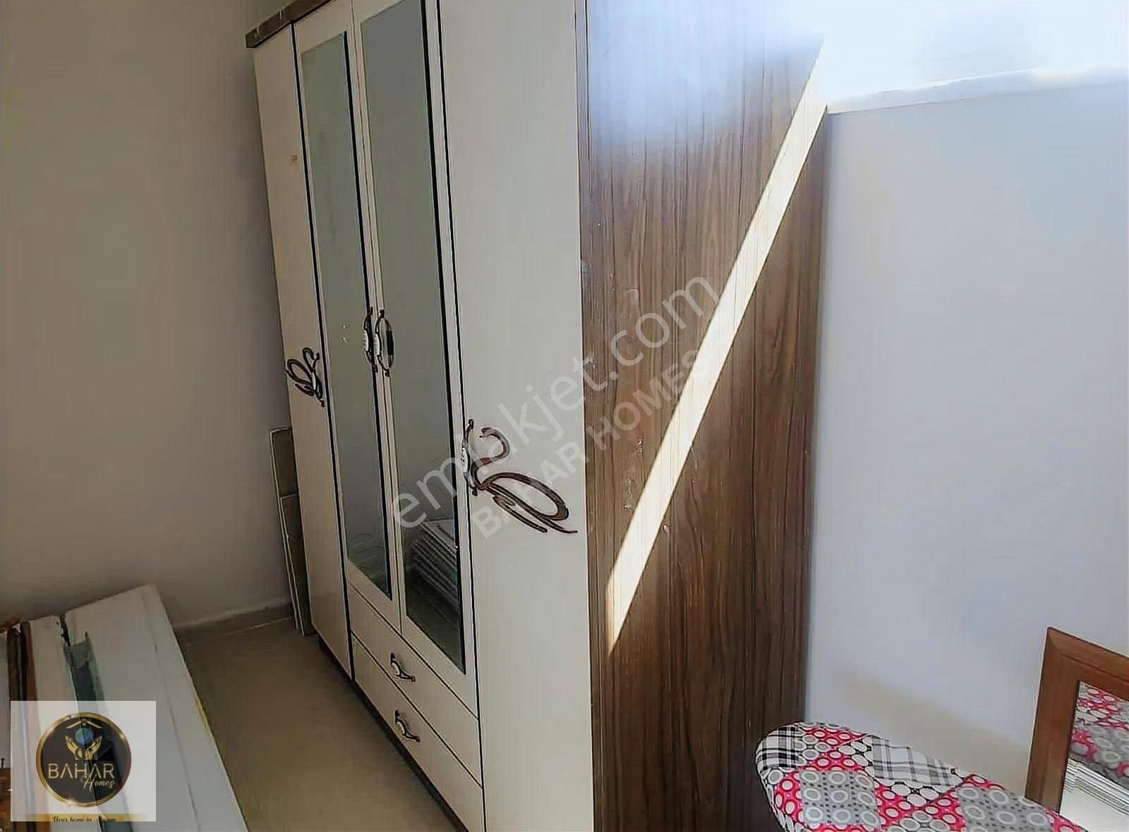 Denız Manzaralı Eşyalı Çok Acil Satılık Daire - Görsel 28