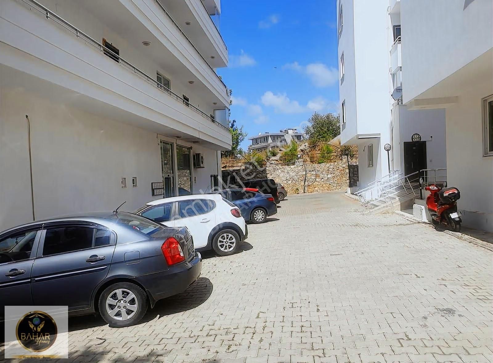 Denız Manzaralı Eşyalı Çok Acil Satılık Daire - Görsel 29