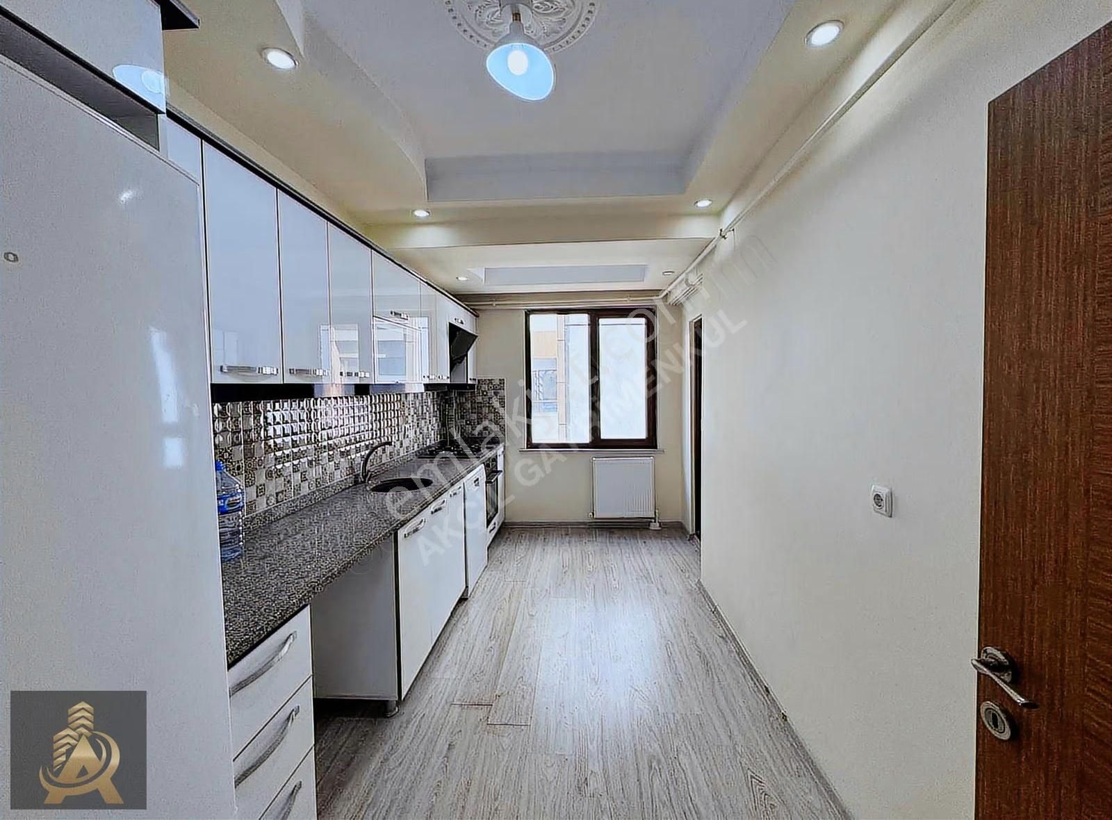 Akçil'den Satılık 2+1 Daire İskanlı Kombili 3lü Ankastre Set - Görsel 25
