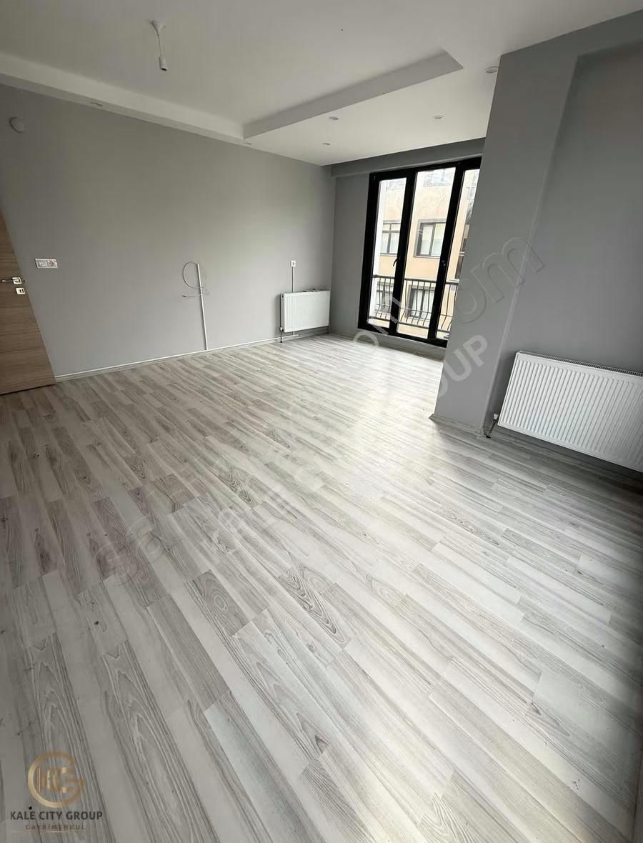 Biga Cumhurite Mh Bahçeli Nizam Kiralık 3+1 Daire 130 M2 - Görsel 4
