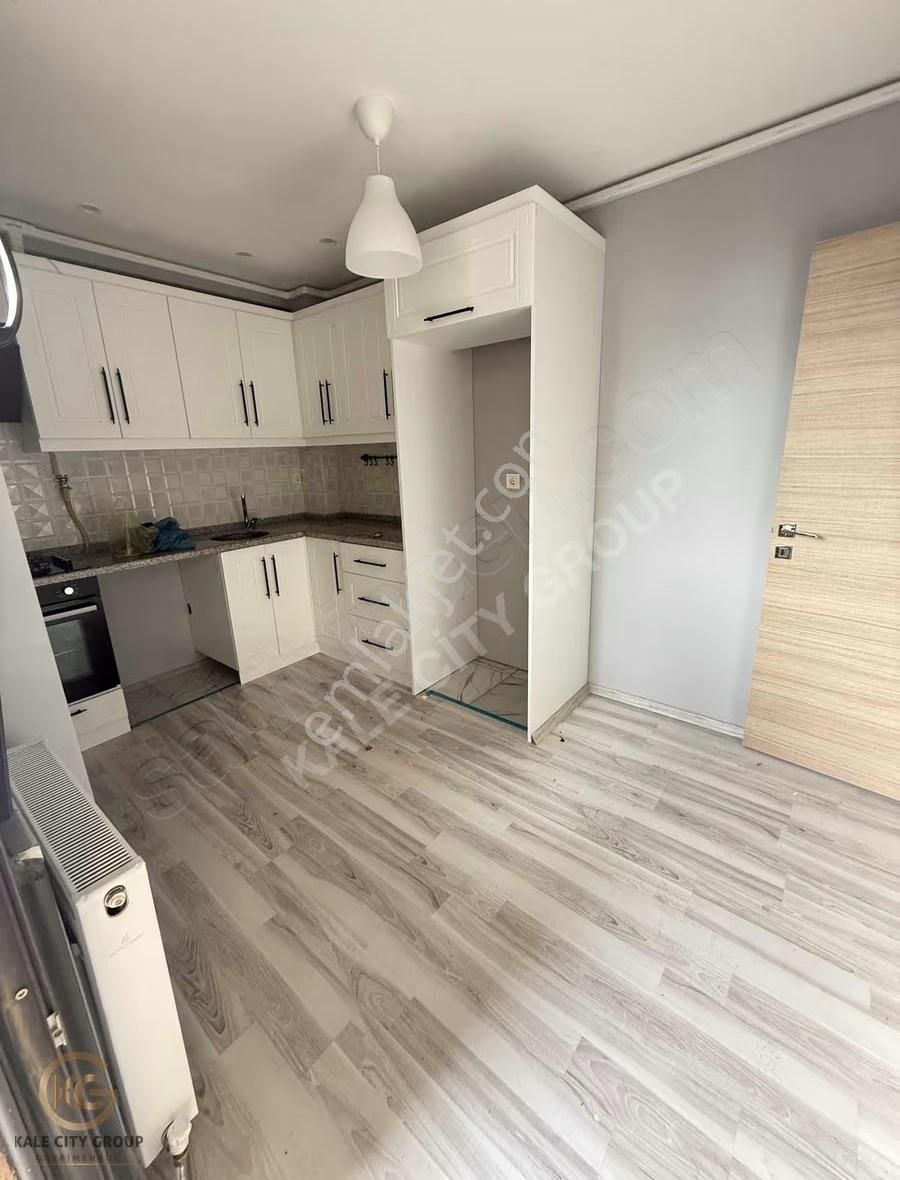 Biga Cumhurite Mh Bahçeli Nizam Kiralık 3+1 Daire 130 M2 - Görsel 5