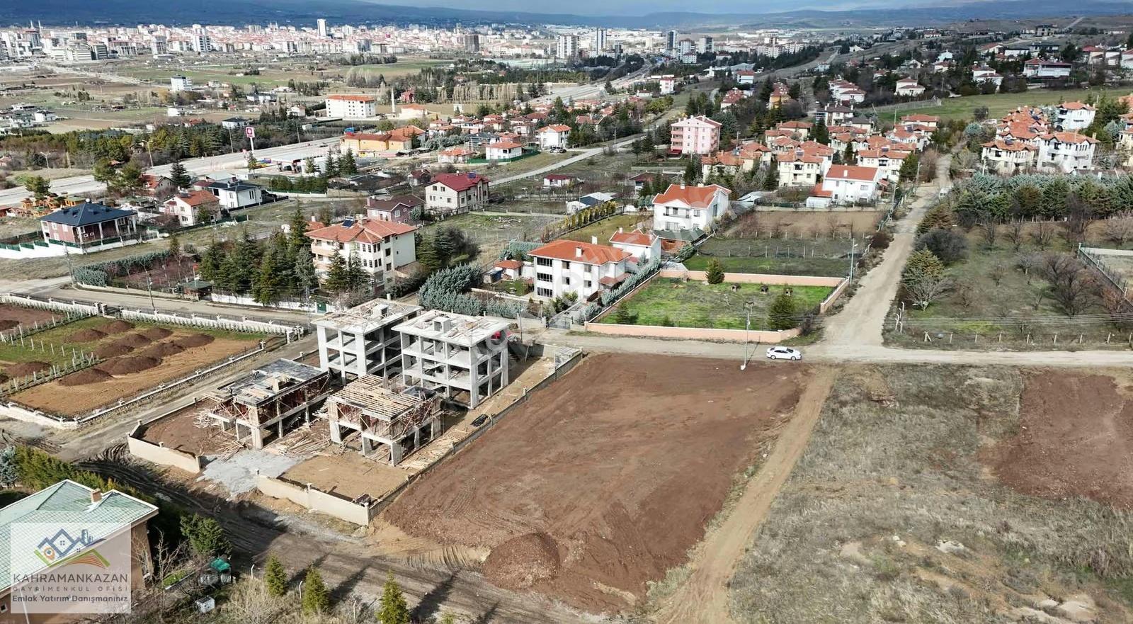 K.kazan Gyo'dan 1330m2 0,60emsal 3 Kat Süper Lokasyon'da - Görsel 3