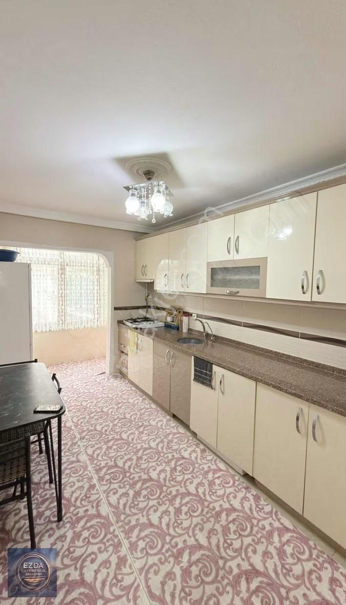 Ezda Gayrimenkulden Satılık Büyük Daıre - Görsel 2