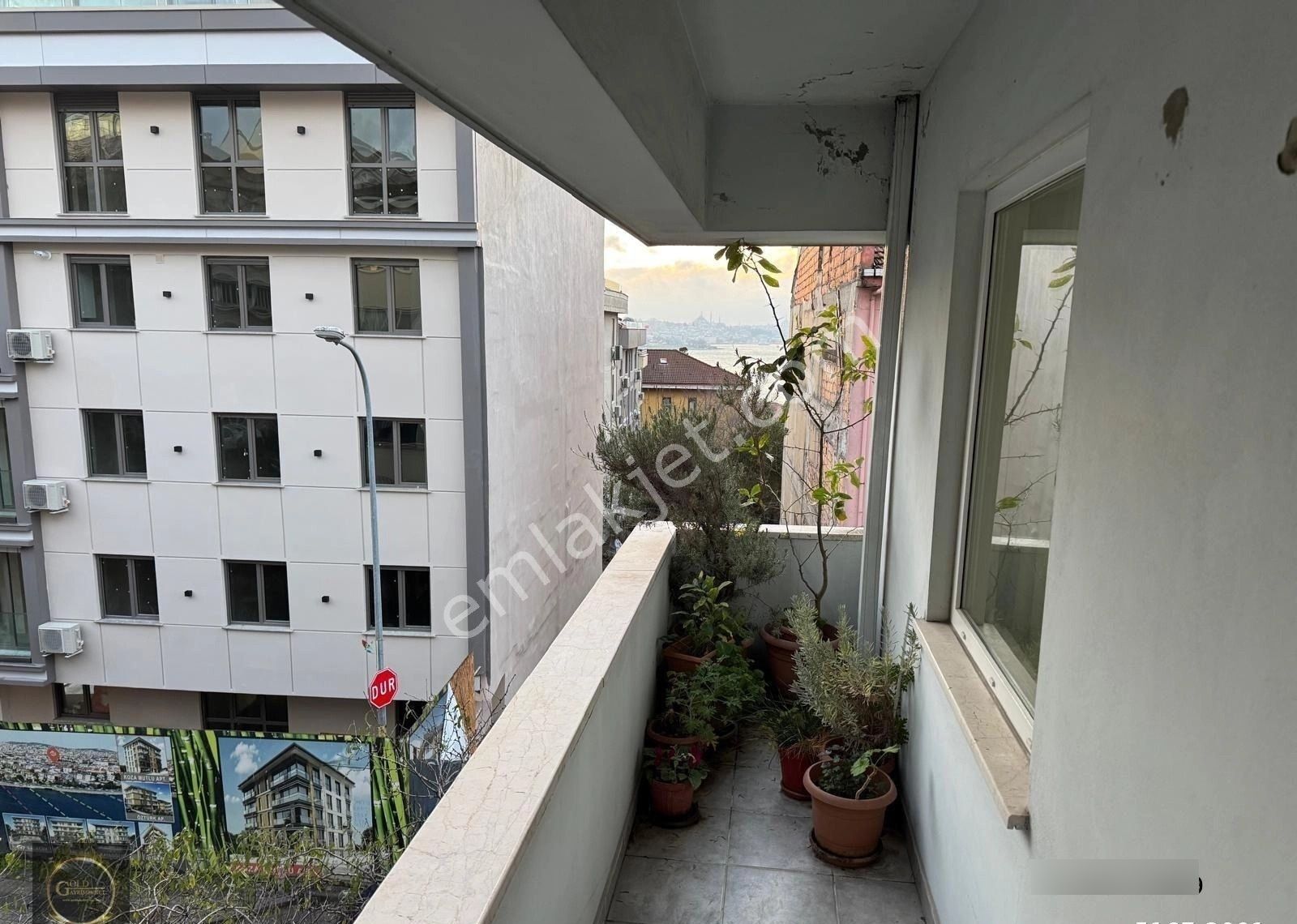 Üsküdar Salacak'ta Ara Kat Satılık Daire - Görsel 21