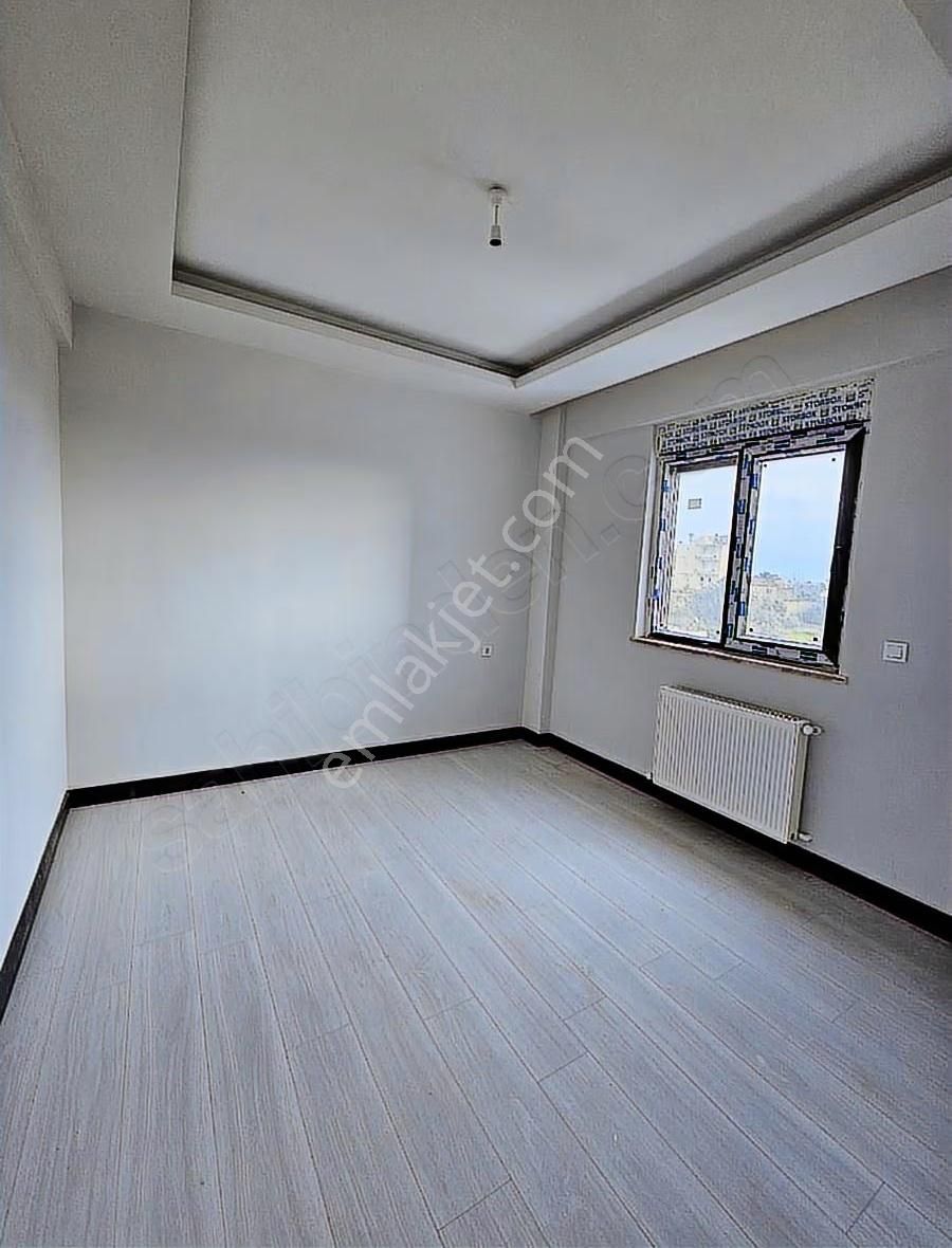 Merkez Mah 2+1 Havuzlu Doğalgazlı Daire - Görsel 12