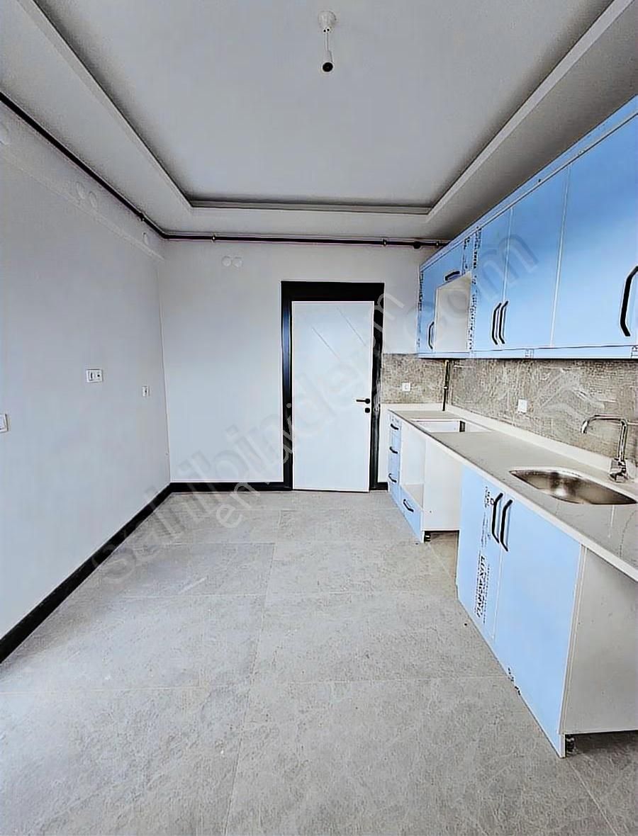 Merkez Mah 2+1 Havuzlu Doğalgazlı Daire - Görsel 8