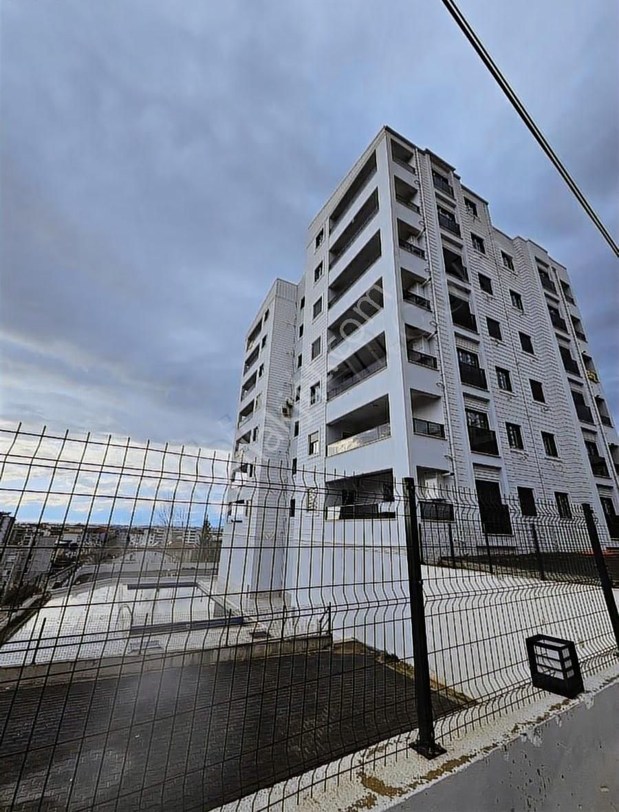 Merkez Mah 2+1 Havuzlu Doğalgazlı Daire - Görsel 9