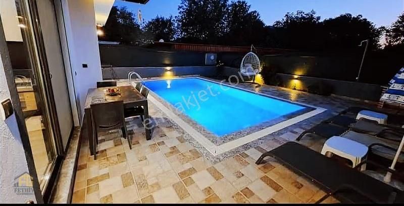 Kayaköyde 2+1 Kiralık Villa - Görsel 3