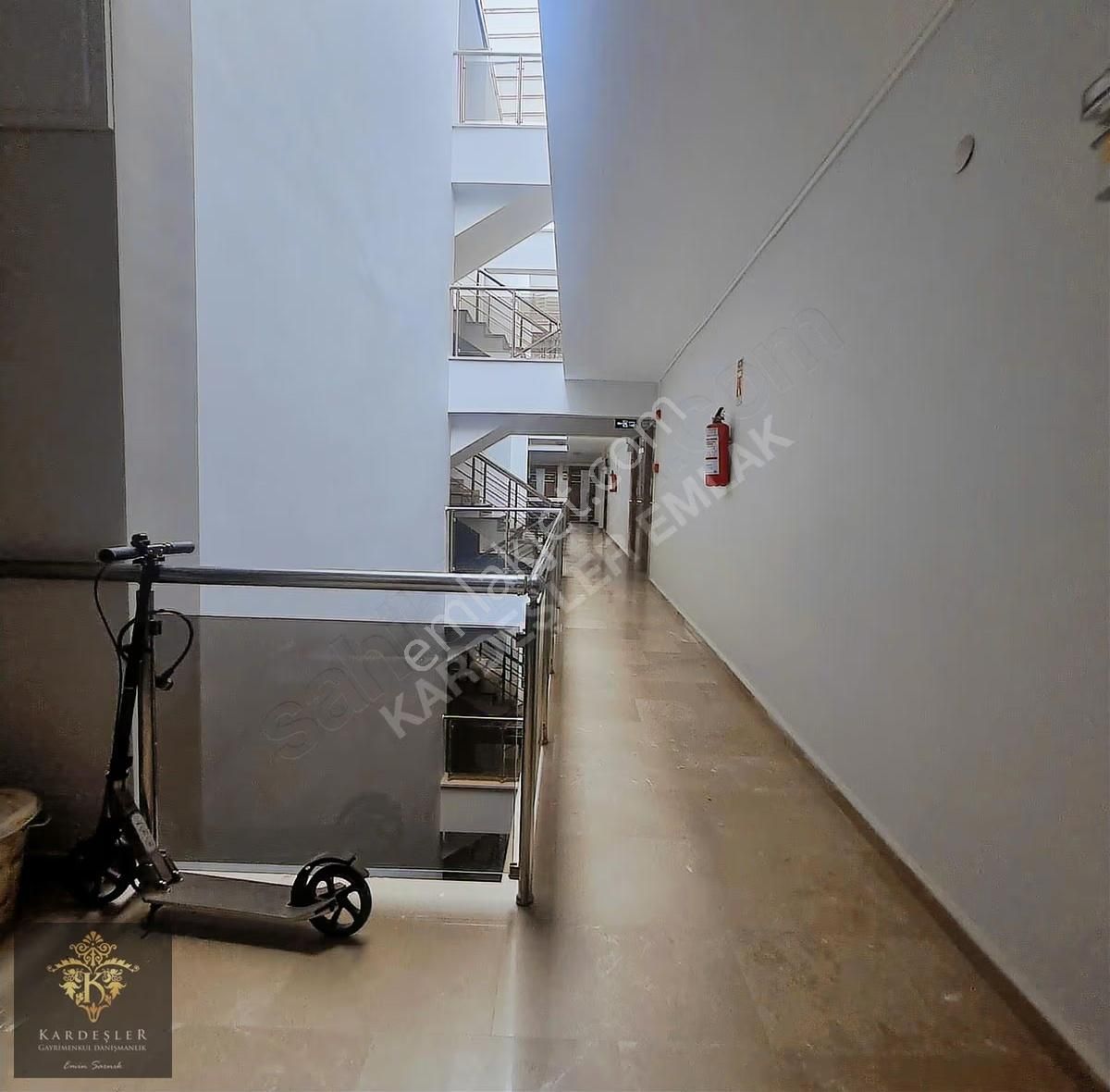 Bursa Mudanya Yeni Mahallede Myrela Sitesi'nde Kiralık 2+1 Daire - Görsel 2
