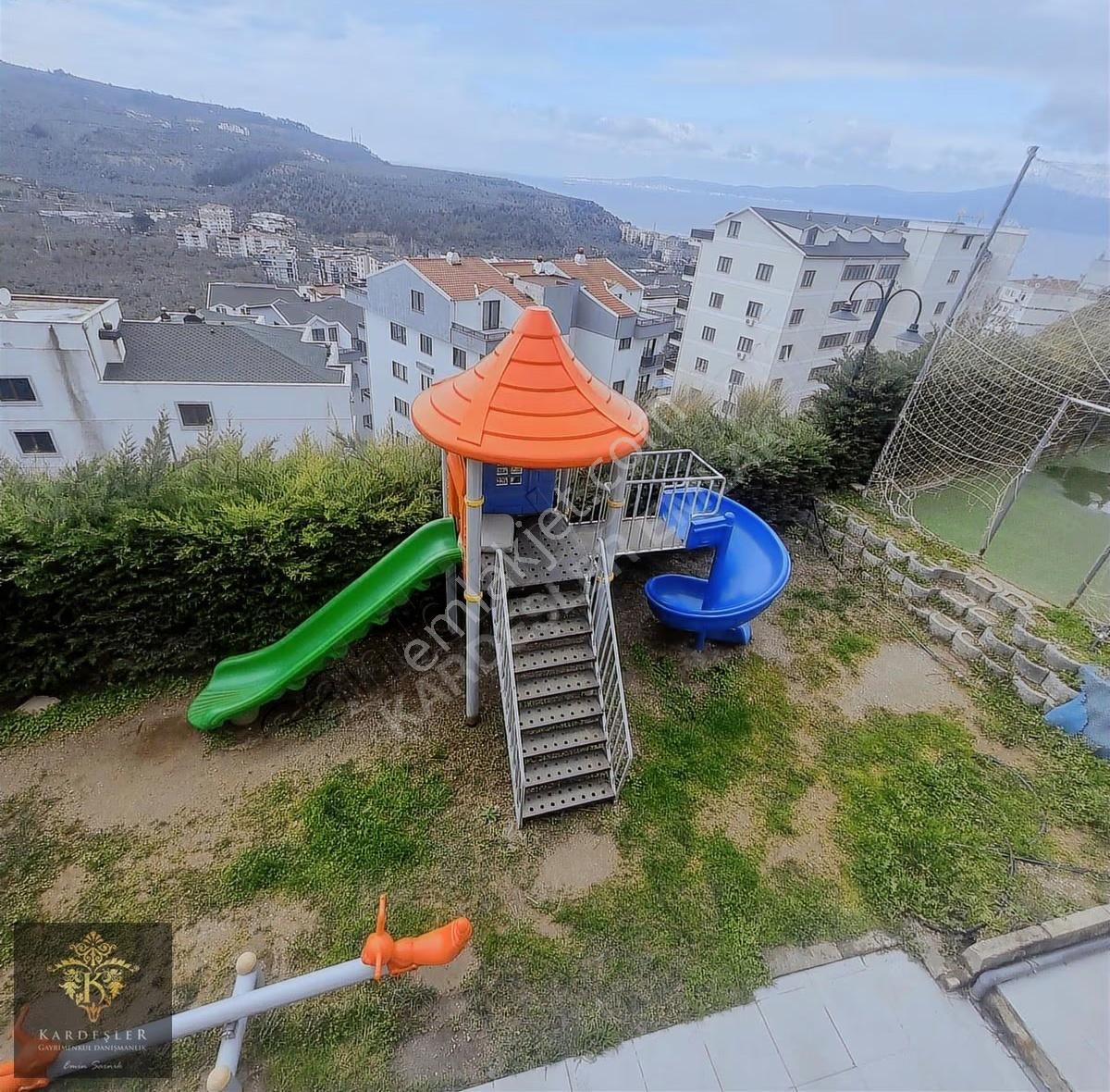 Bursa Mudanya Yeni Mahallede Myrela Sitesi'nde Kiralık 2+1 Daire - Görsel 28