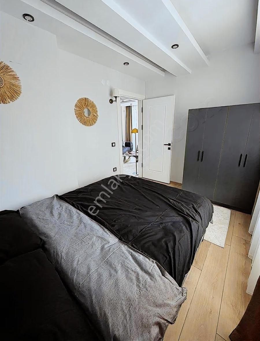 Tramvaya Çok Yakın Eşyalı Süper Lüks 1+1 - Görsel 24