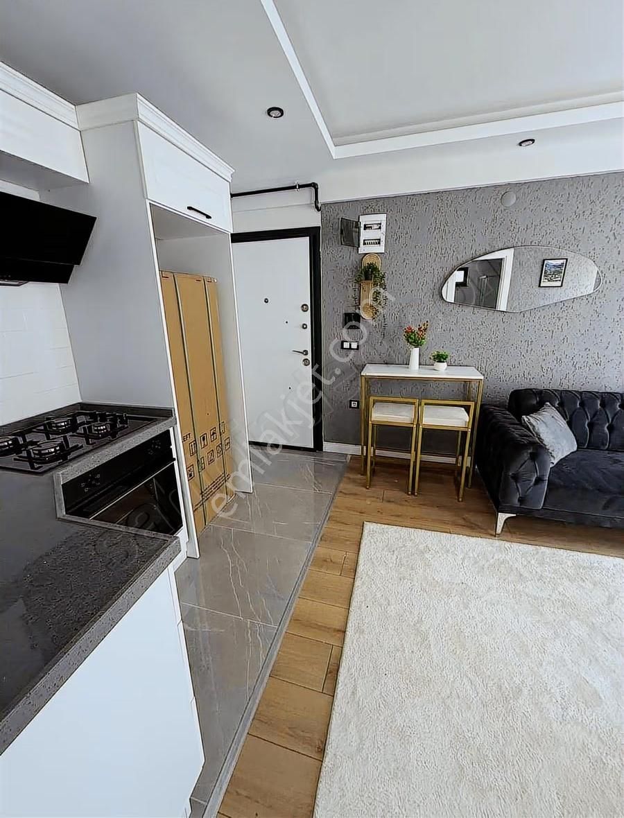 Tramvaya Çok Yakın Eşyalı Süper Lüks 1+1 - Görsel 21