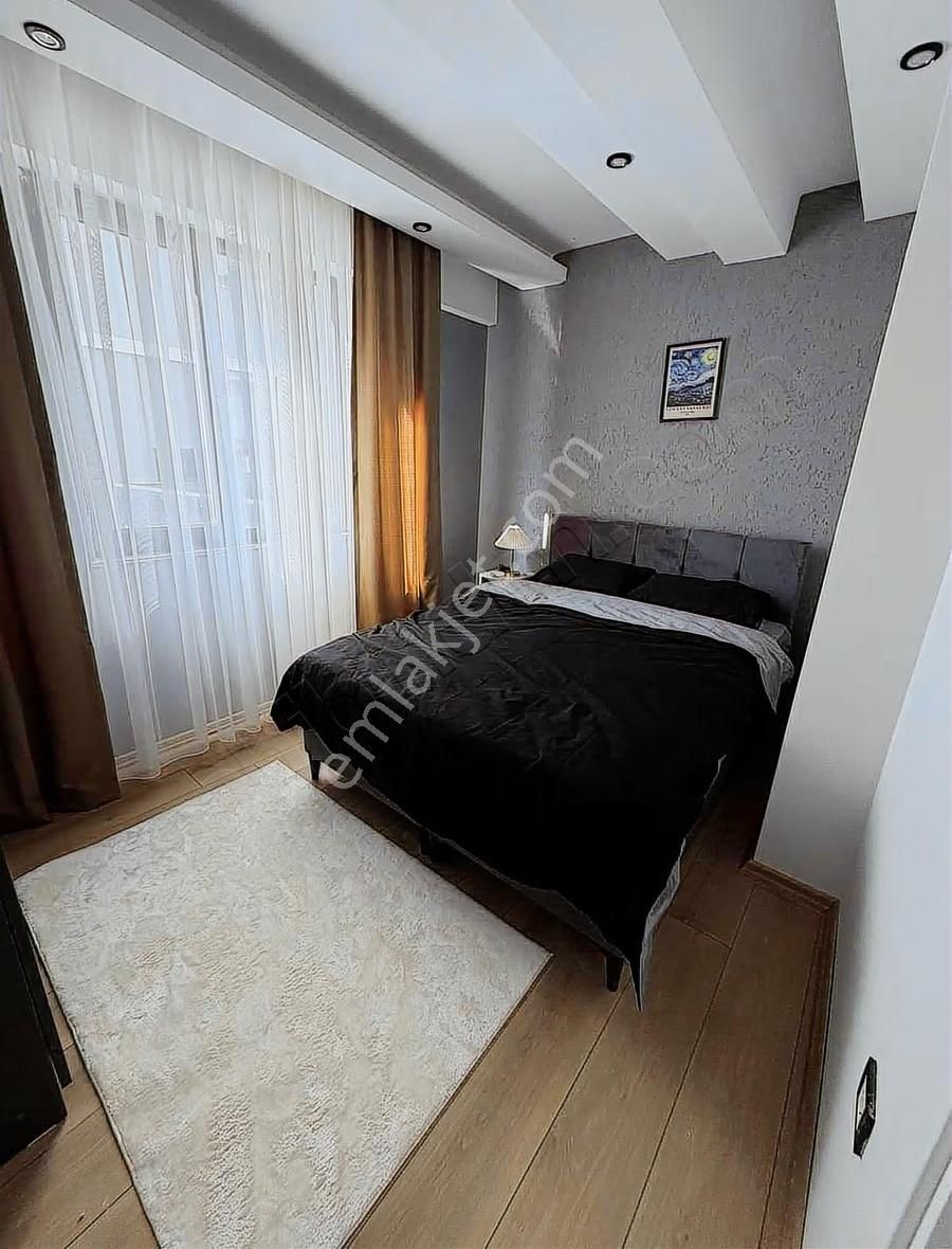 Tramvaya Çok Yakın Eşyalı Süper Lüks 1+1 - Görsel 4