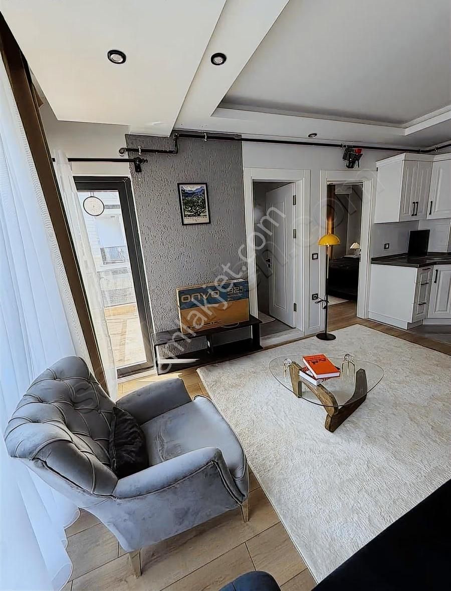 Tramvaya Çok Yakın Eşyalı Süper Lüks 1+1 - Görsel 22