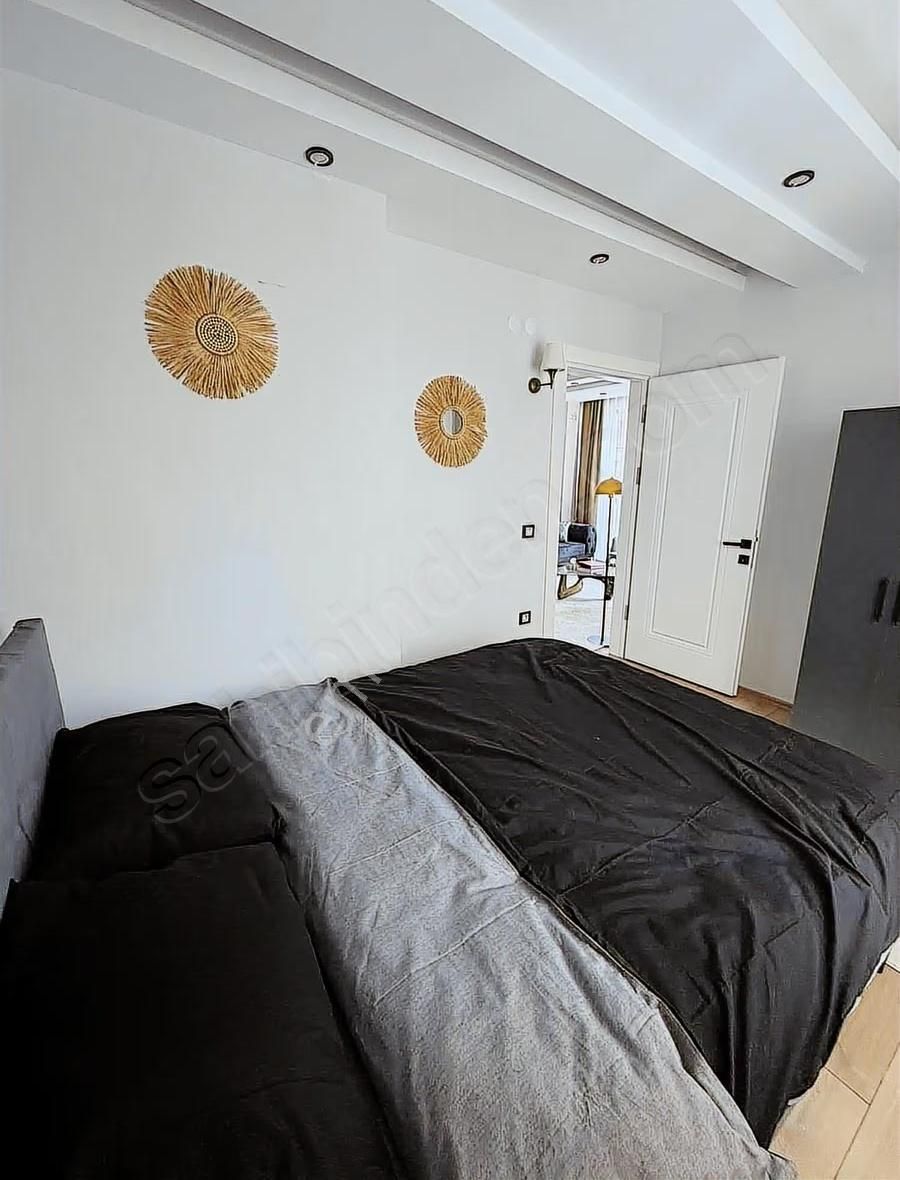 Tramvaya Çok Yakın Eşyalı Süper Lüks 1+1 - Görsel 23