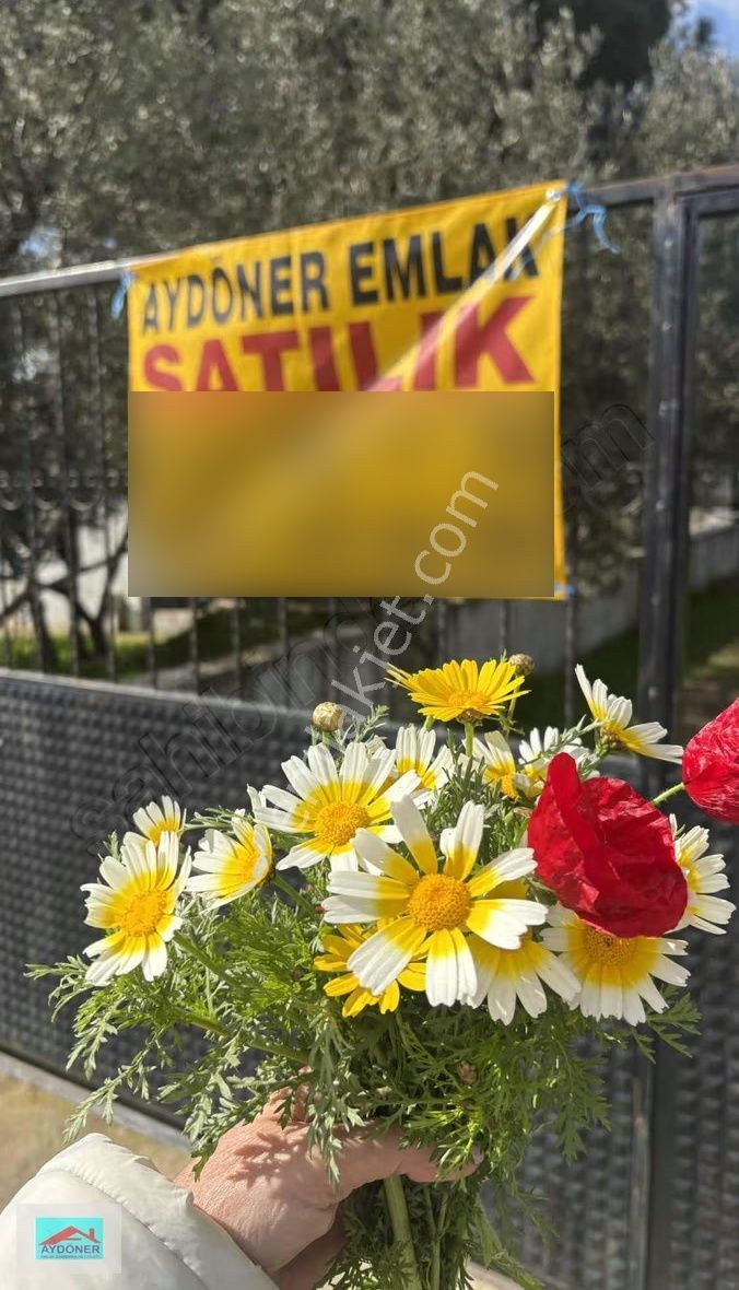 Buca Şirinkapı Mah Etrafı Ful Açık Bahçeli Müstakil Ev