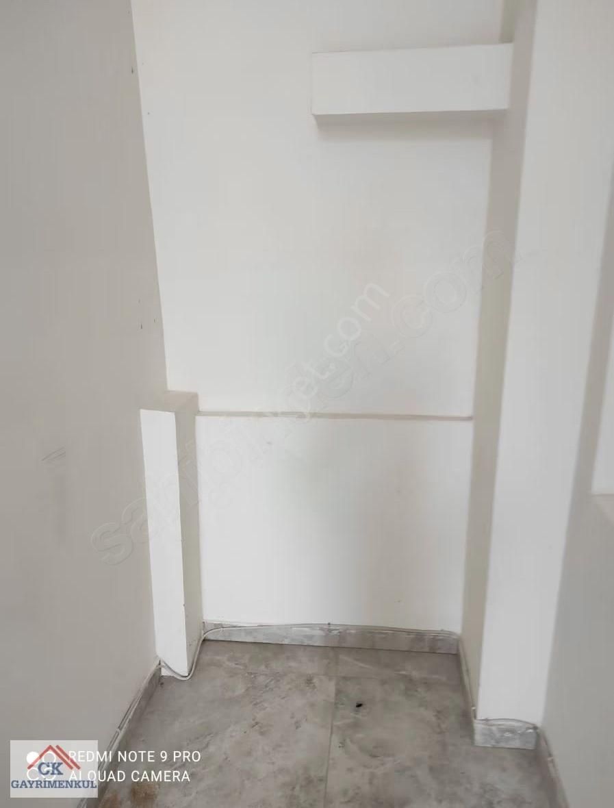 Ck'dan Her İşe Uygun 17 İç Ve Ön Kullanım Haklı Yeni Bina - Görsel 4