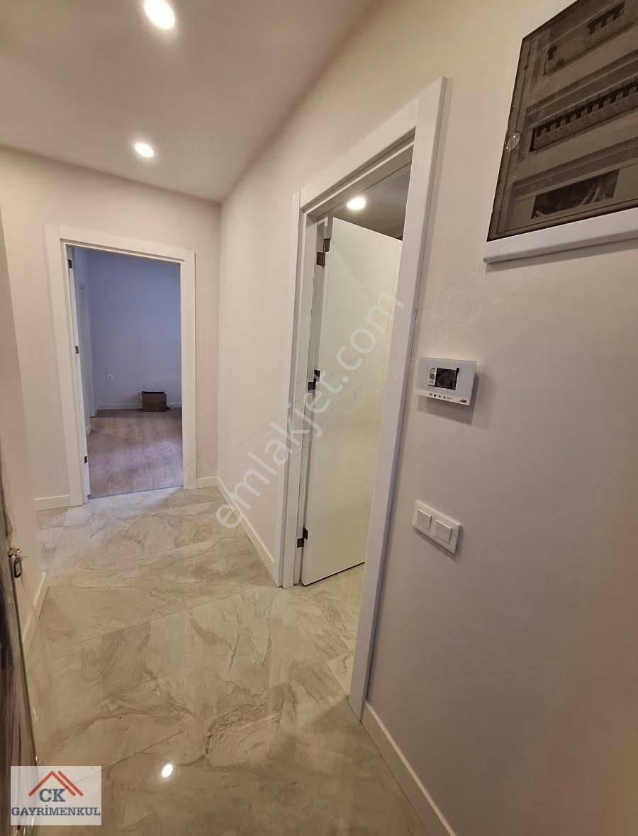 Ck'dan Özel Yapım Yüksek Giriş Merkez Lokasyonda 1+1 63 M2 Net - Görsel 16