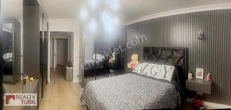 Bahçeşehir Funda Evleri Full Tadilatlı 4+1 Satılık Daire - Görsel 4