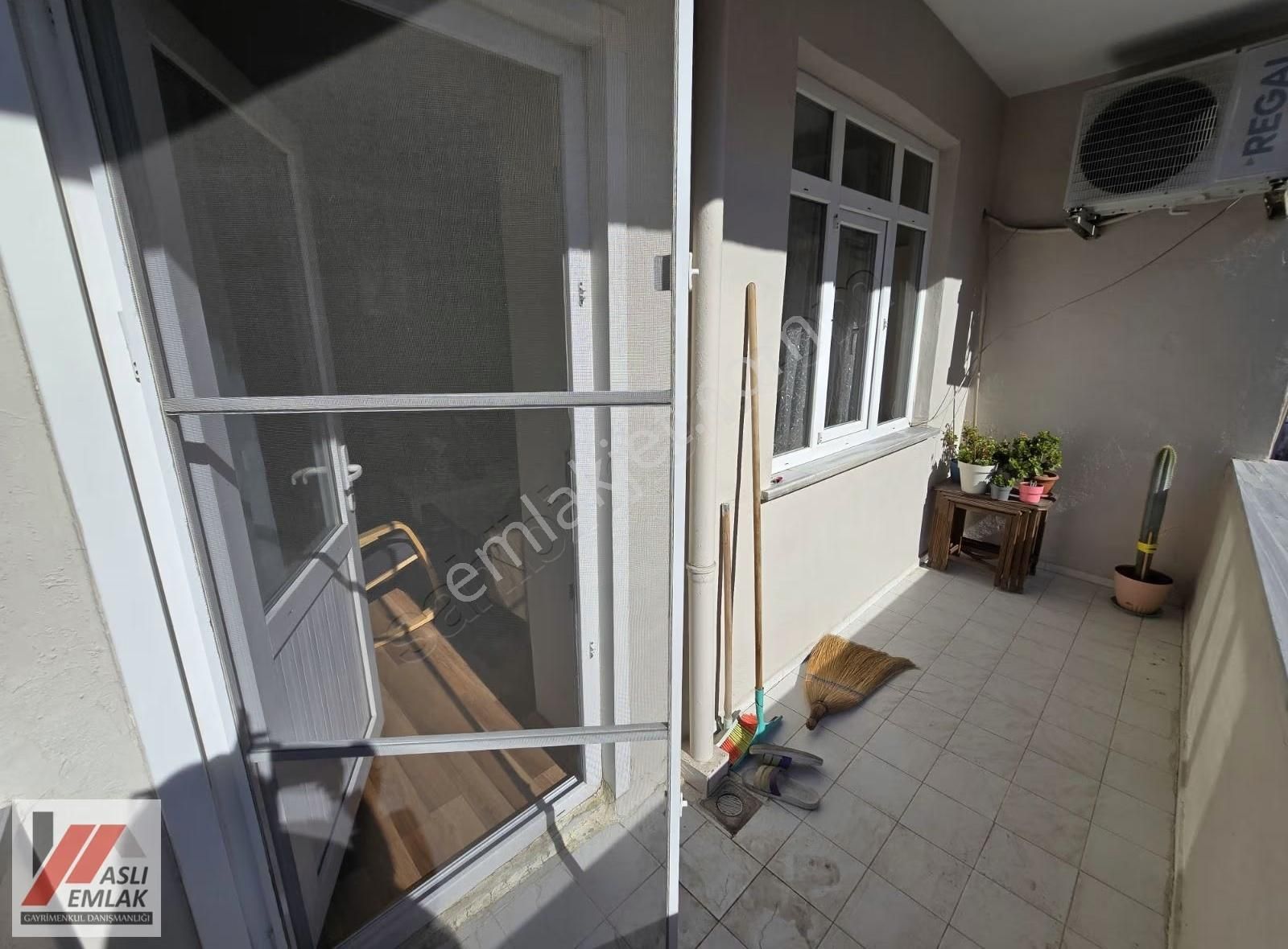Aslı Emlak'tan Satılık Gazi Mah. Masrafsız Ferah 2+1 Daire - Görsel 2