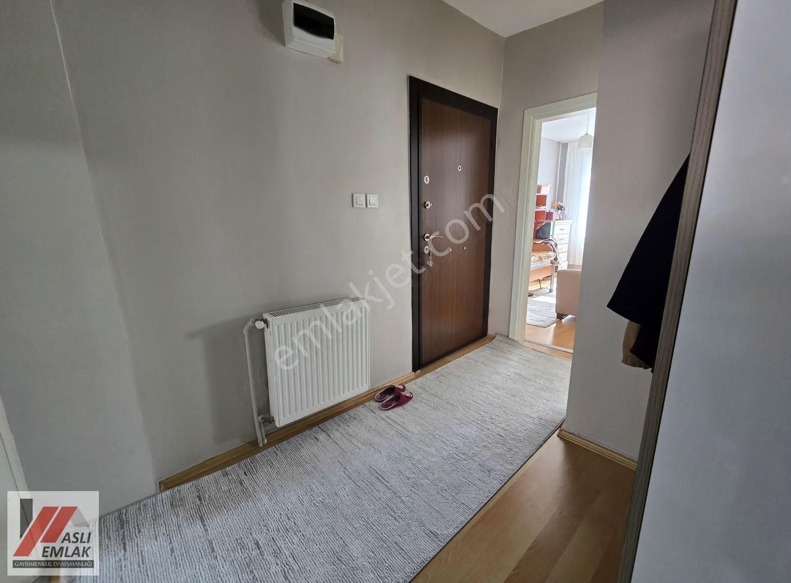 Aslı Emlak'tan Satılık Gazi Mah. Masrafsız Ferah 2+1 Daire