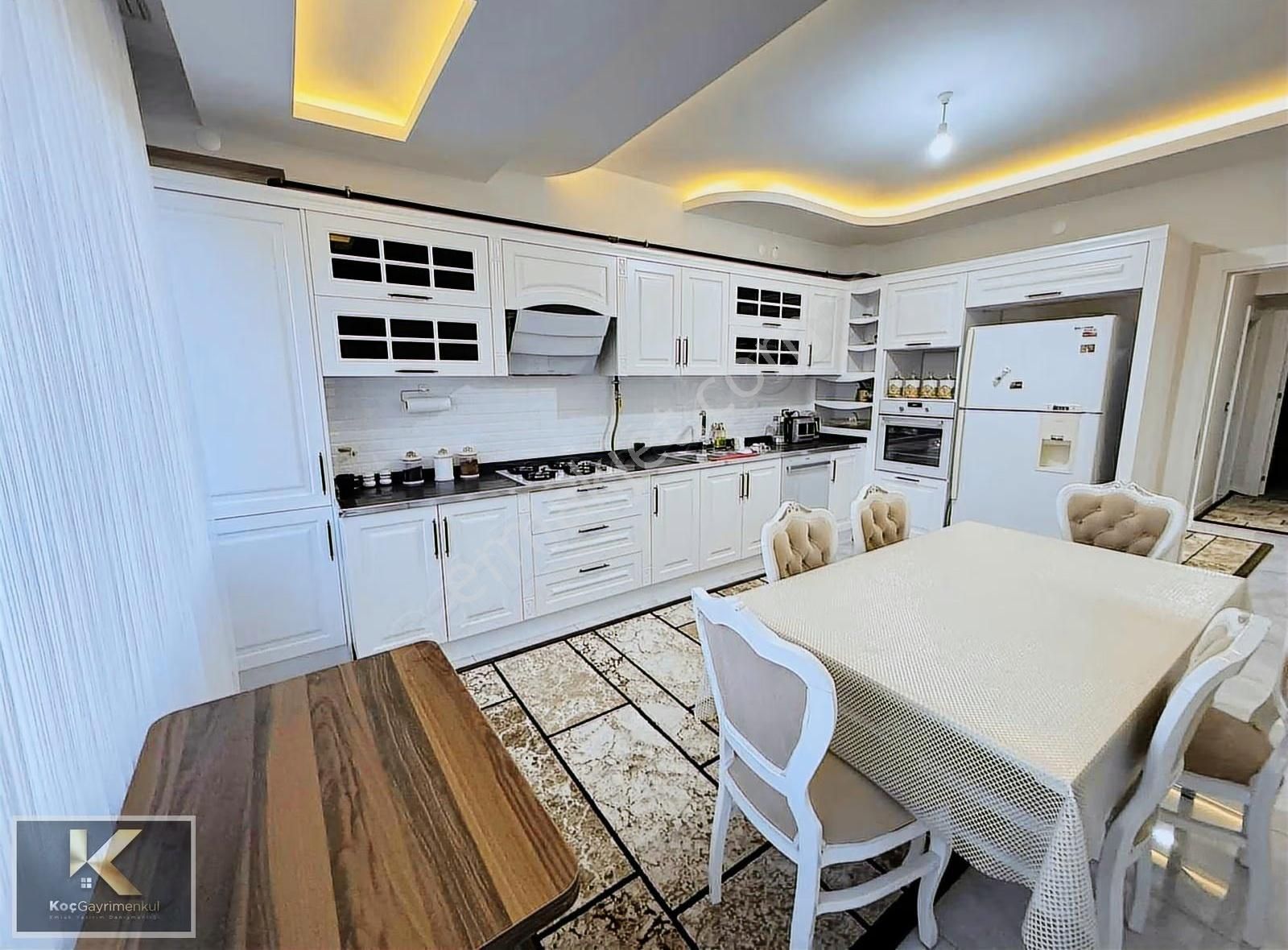 Newroz Park Arkası Satılık 3+1 Lüks Fırsat Daire