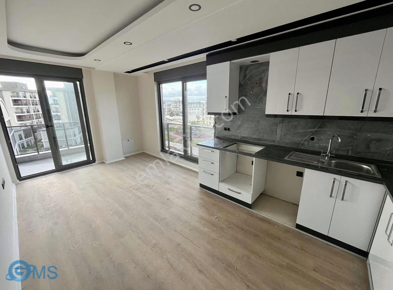 Gms'den Altınova'da Harika 1+1 Havuzlu, Yerden Isıtmalı - Görsel 10