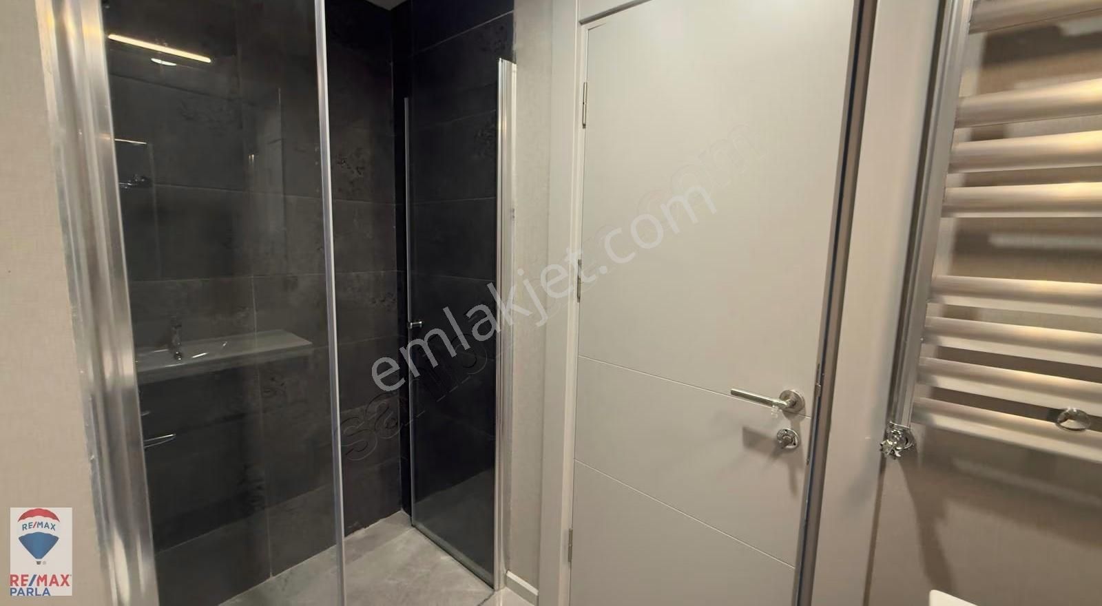 Canik Şehr-i Bahçe Bölge Uzmanı Rahşan Çam'dan Satılık Geniş 3+1 - Görsel 5