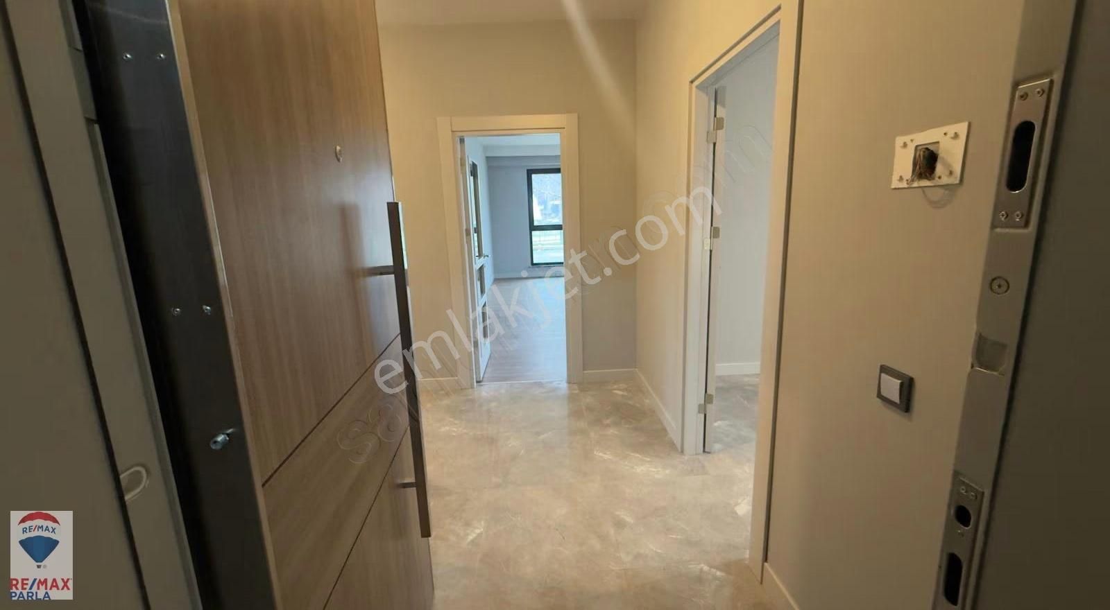 Canik Şehr-i Bahçe Bölge Uzmanı Rahşan Çam'dan Satılık Geniş 3+1 - Görsel 8