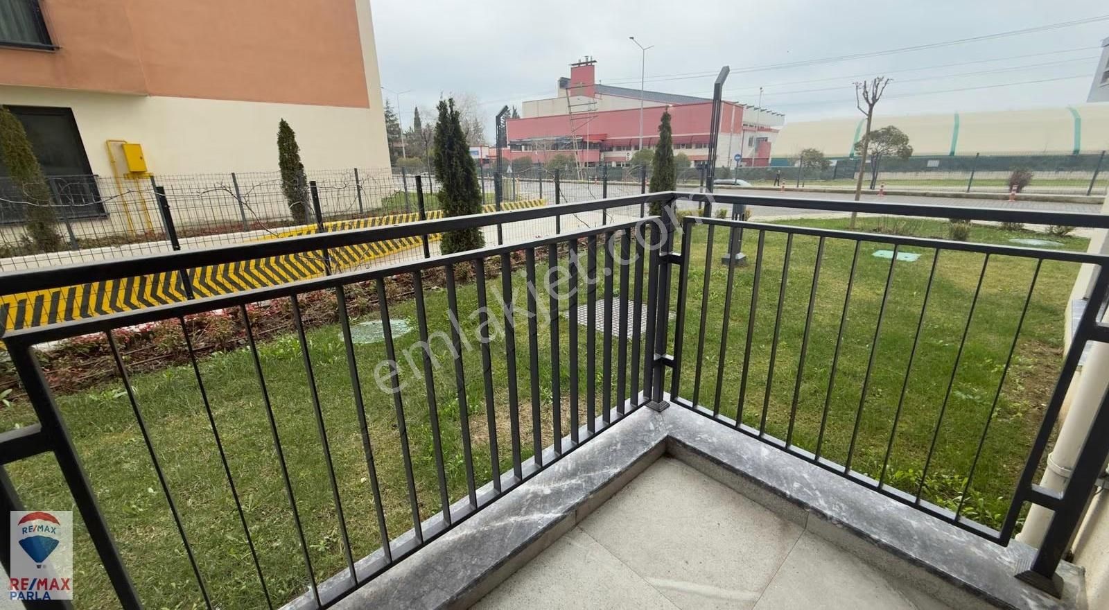 Canik Şehr-i Bahçe Bölge Uzmanı Rahşan Çam'dan Satılık Geniş 3+1 - Görsel 17