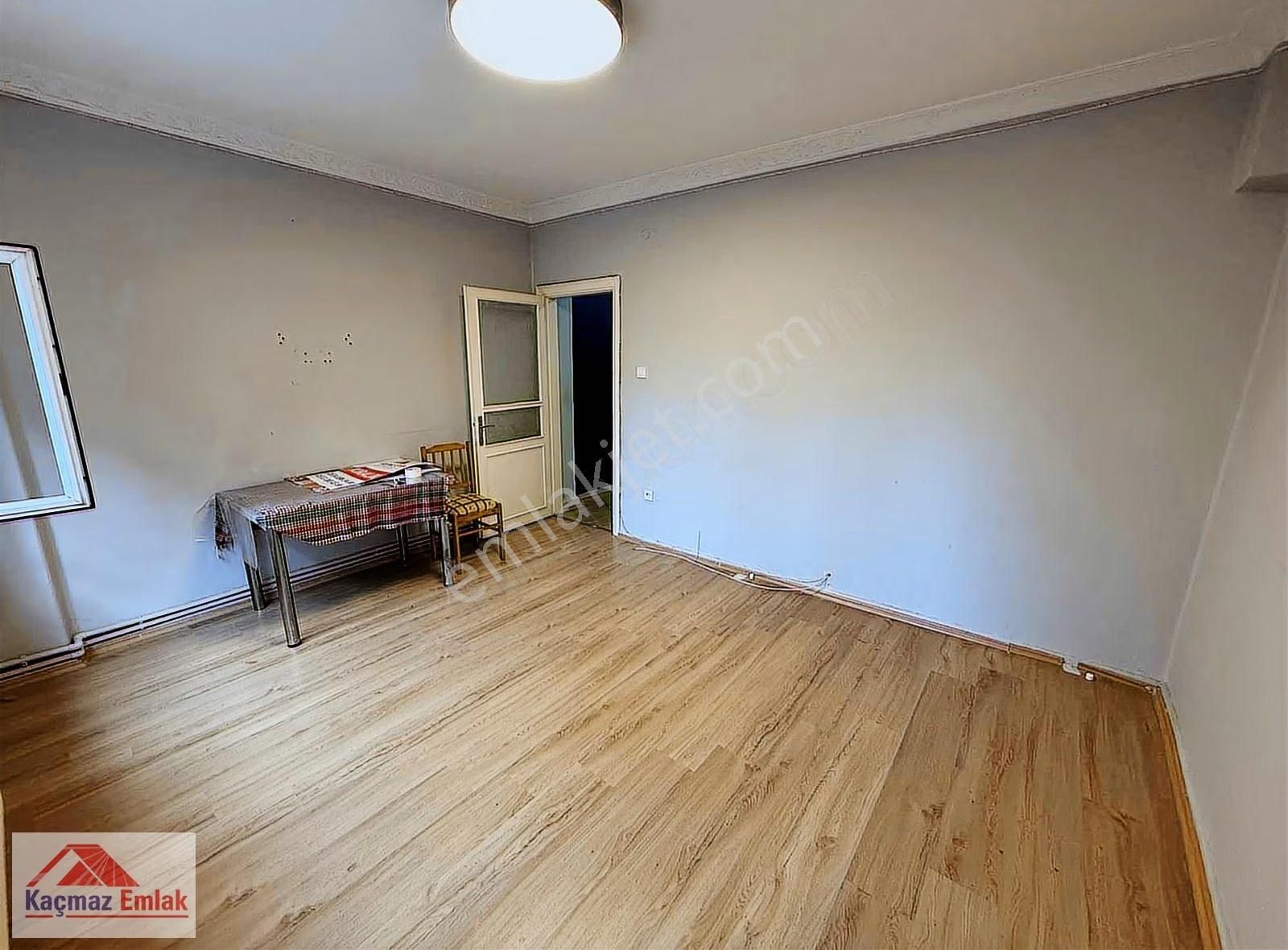 Kaçmaz Fatih Şehremini 2+1 Çift Cepheli 1.kat Kiralık Daire - Görsel 5