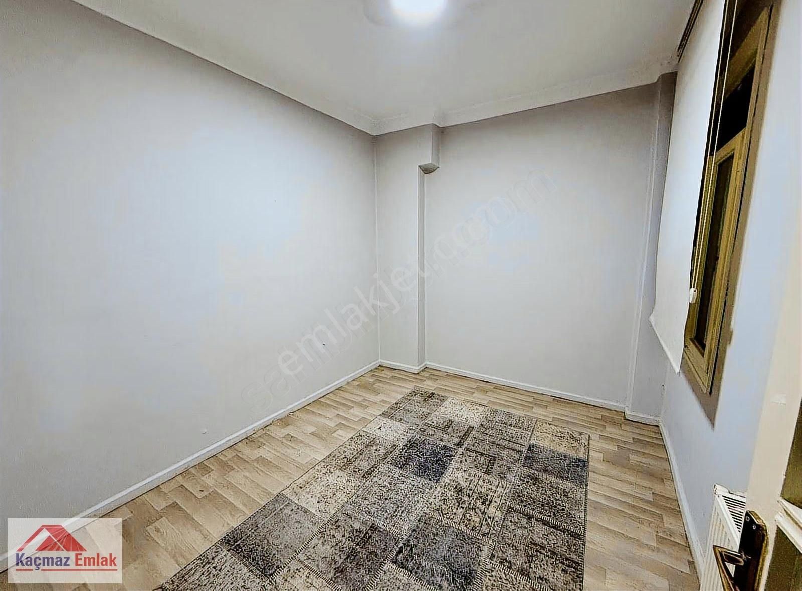 Kaçmaz Fatih Şehremini 2+1 Çift Cepheli 1.kat Kiralık Daire - Görsel 8