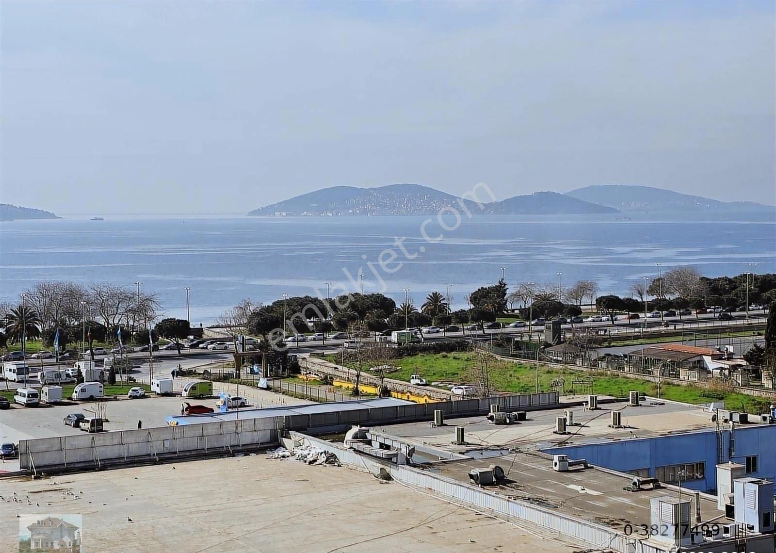 Kordonboyu Sahilde Deniz Manzarali Satilik 2+2dubleks Daire