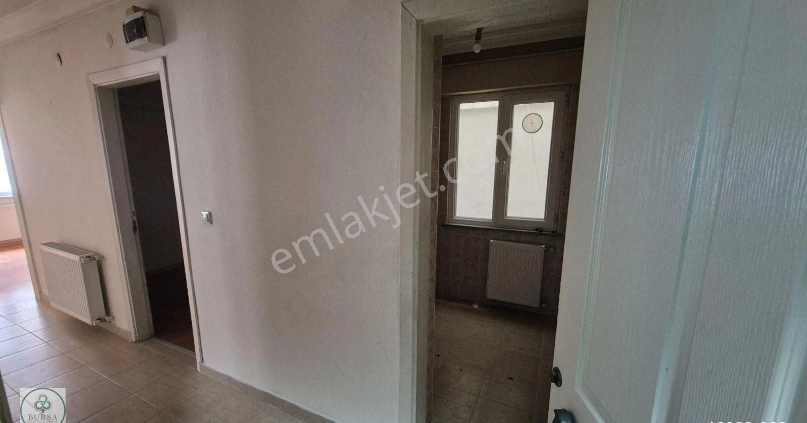 Bursa Nilüfer Üçevler'de Kiralık 2+1 Daire