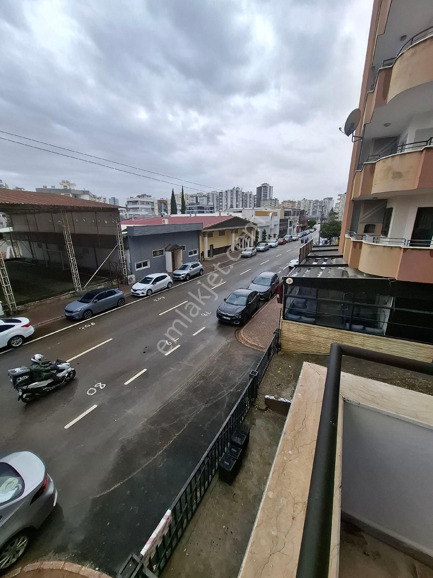 Çukurova Kiralık İller Bankası Karşısı Az Katlı Genis Ve Ferah - Görsel 23