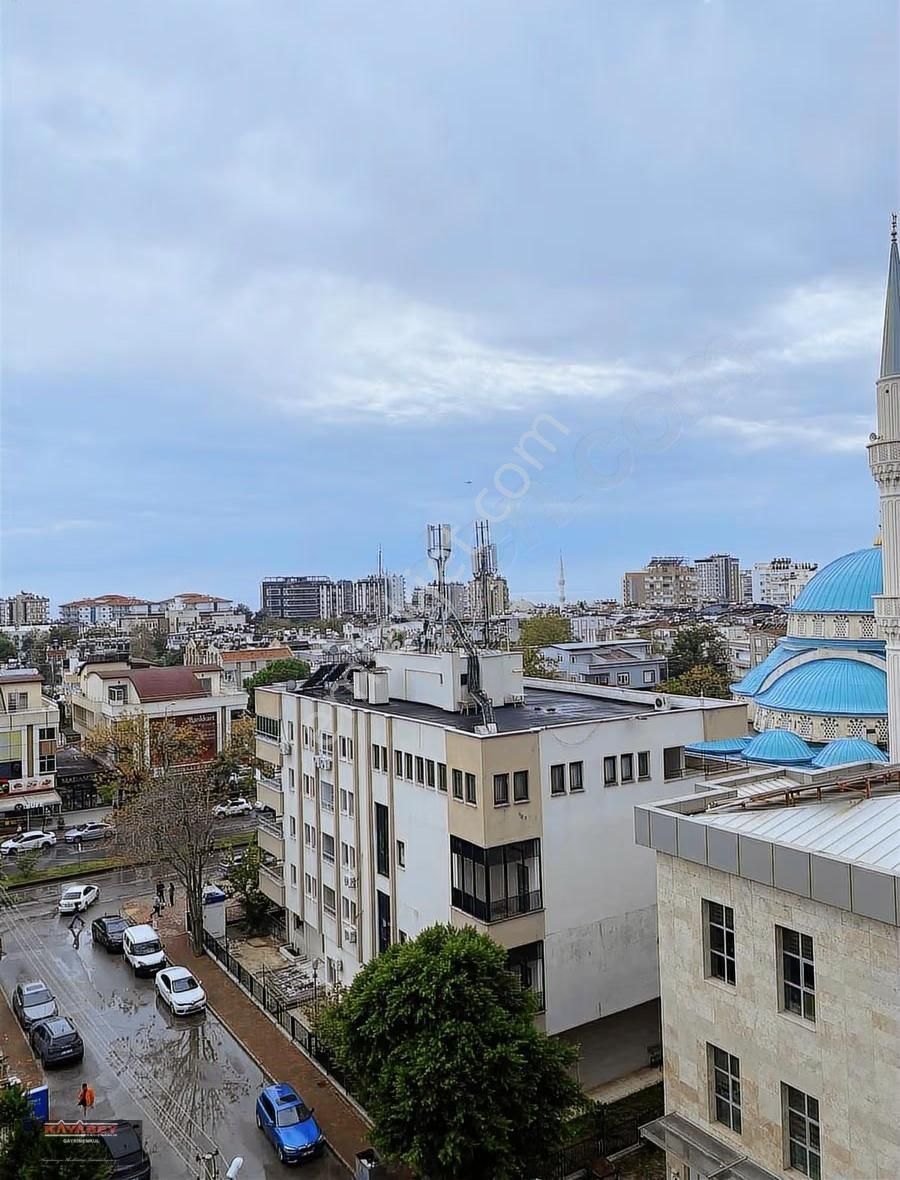 Güzeloba Ptt Arkası Önü Açık Şehir V Deniz Manzaralı 2+1 Havuzlu