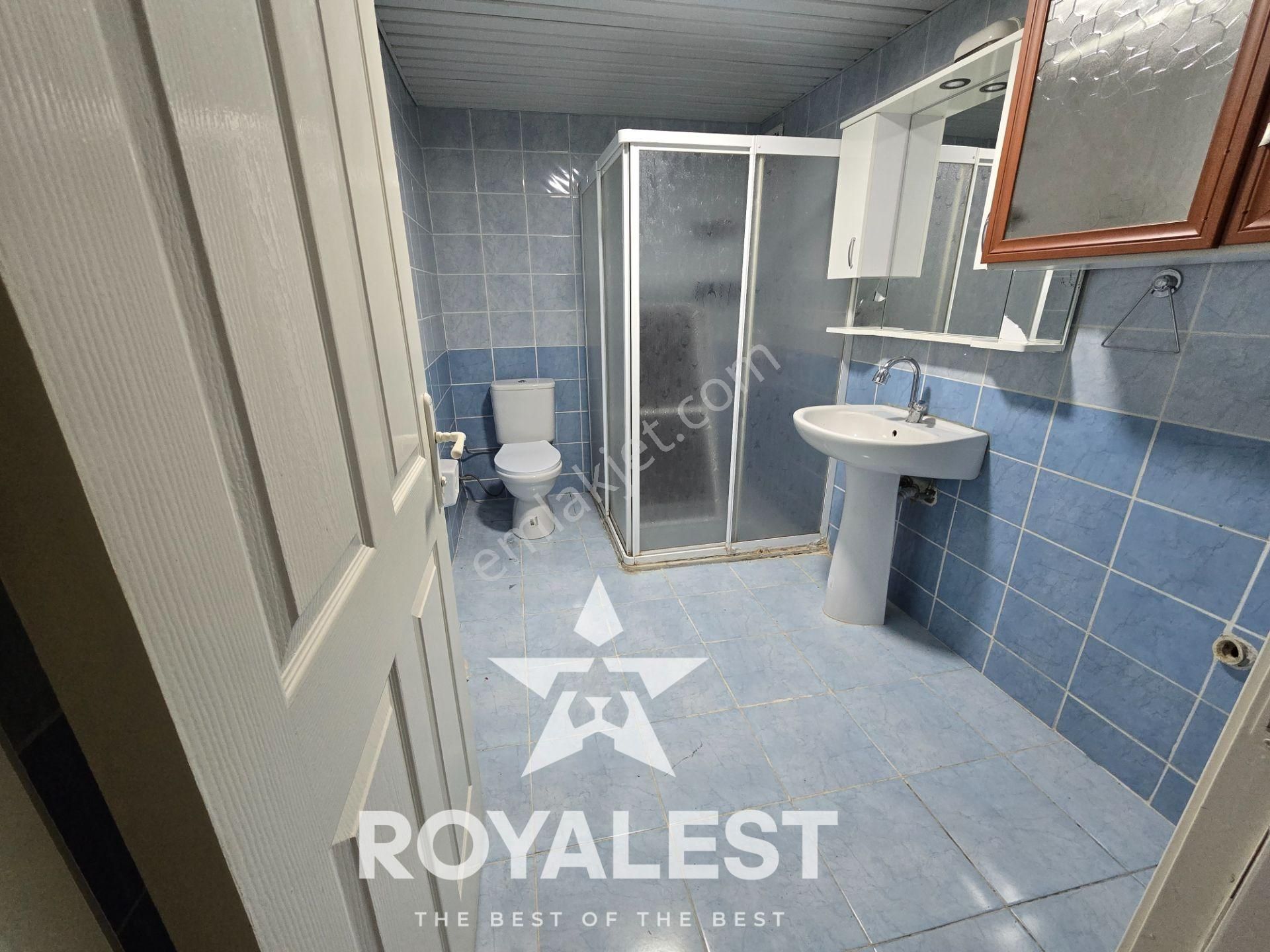 Royalest'ten Cadde Üstü Site İçi Önü Açık Temiz Ve Bakımlı 3+1 - Görsel 18