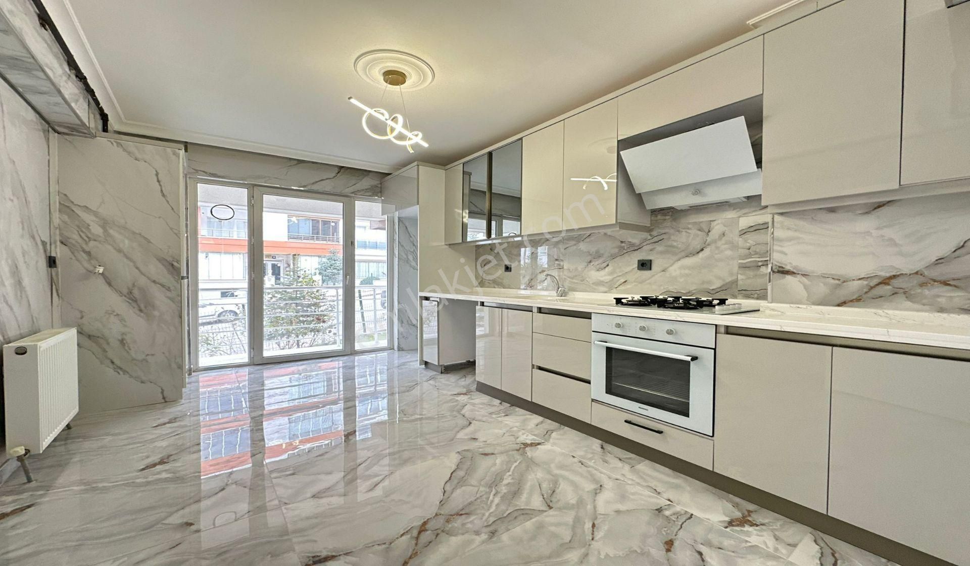 Ataparkda Yeni Katta Geniş 4+1 Lüx Yapılı Ebeveyn Banyolu - Görsel 3