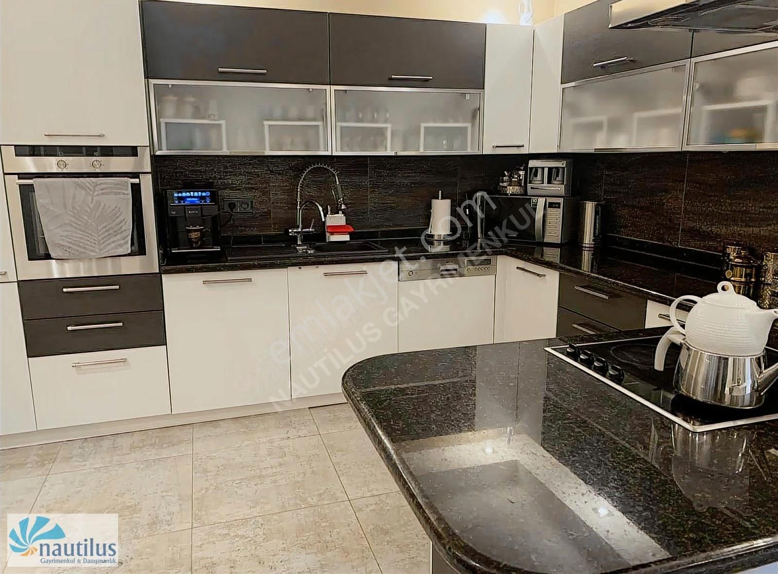 Boğazköy Kardelen Villaları Satılık Tam Müstakil Tadilatlı Villa - Görsel 32