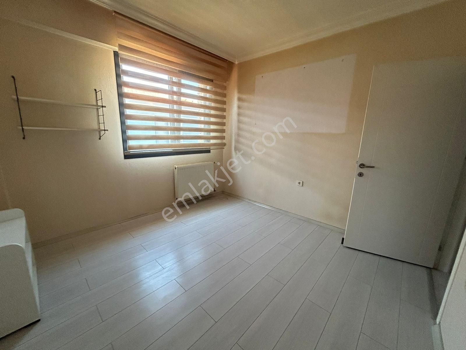 Foça Hacıveli Mahallesinde Satılık Bahçeli 3+1 Dubleks - Görsel 27